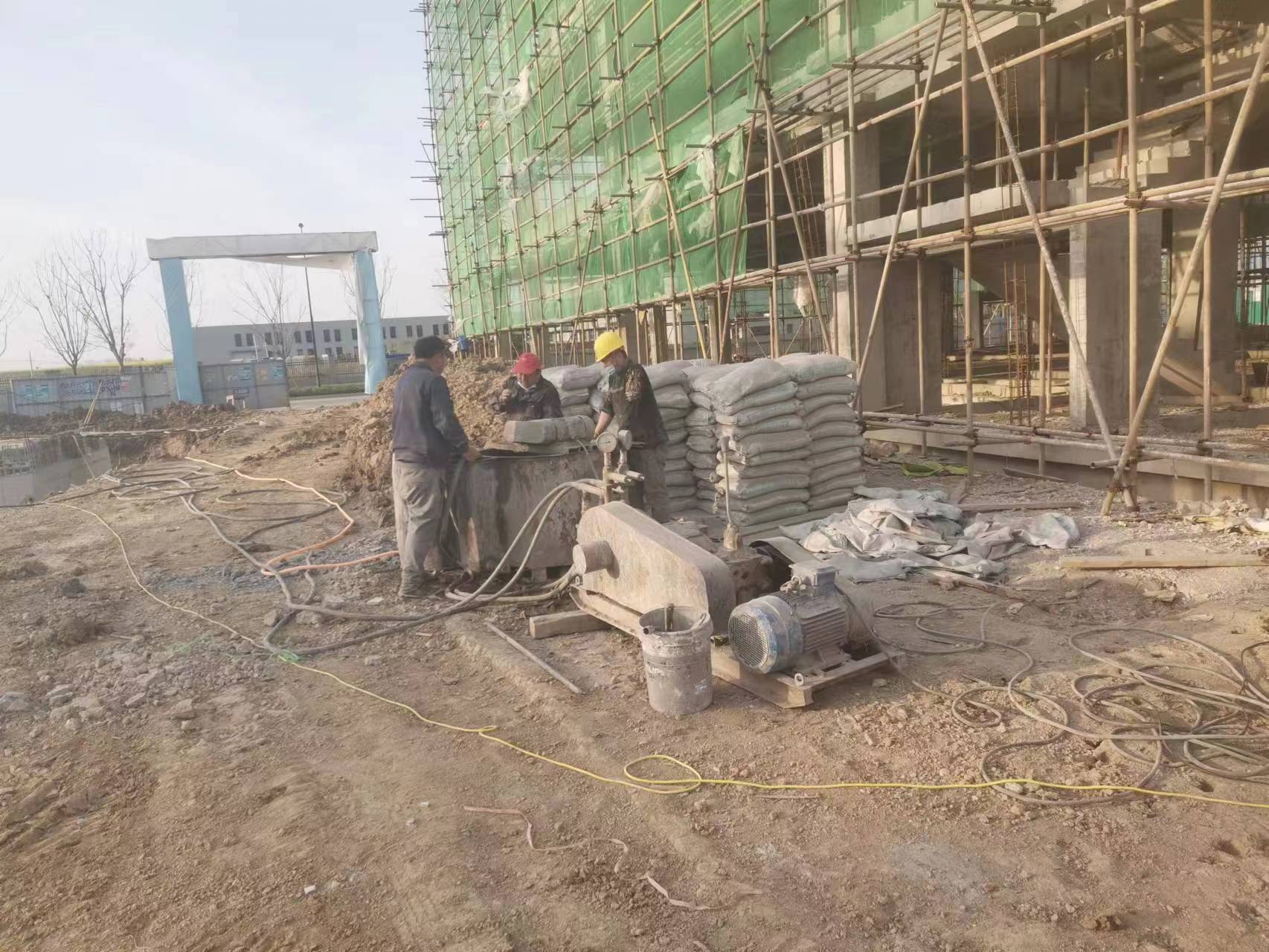 江汉石油管理局别墅下沉注浆